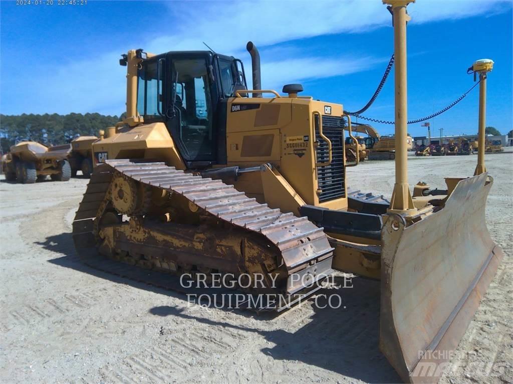 CAT D6NLGP Buldožeri gusjeničari