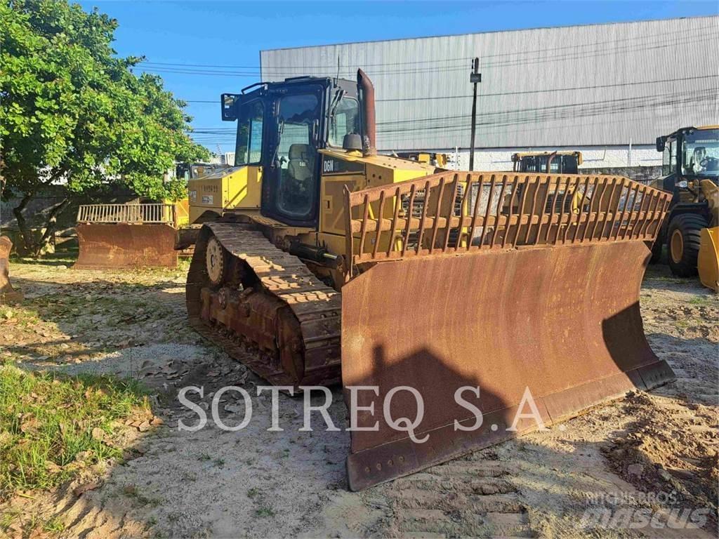 CAT D6NXL Buldožeri gusjeničari