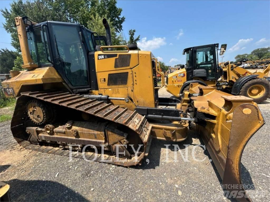 CAT D6NXL Buldožeri gusjeničari
