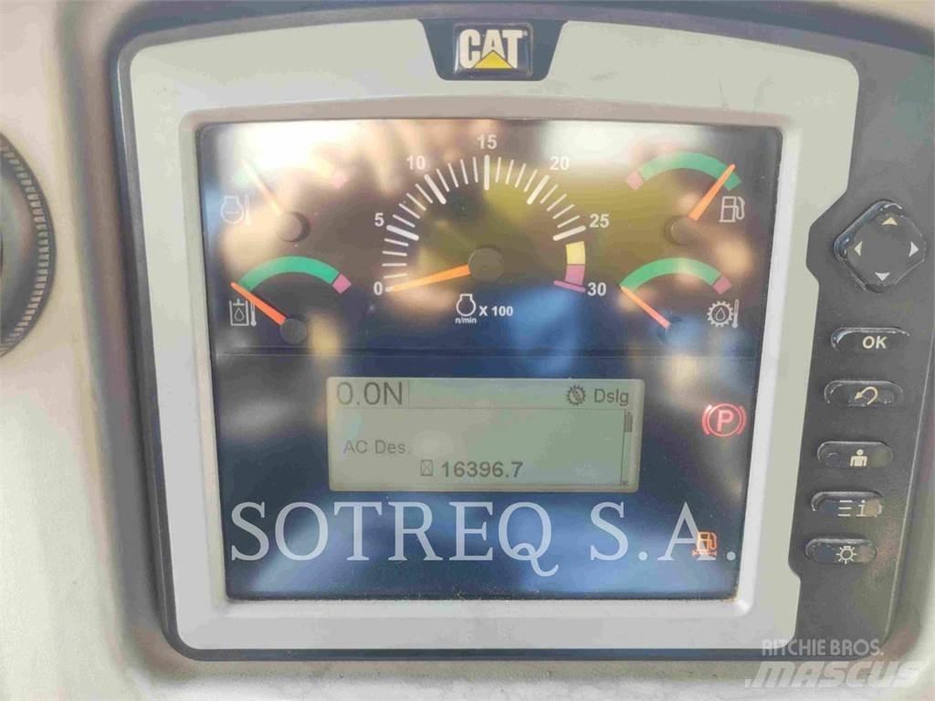 CAT D6NXL Buldožeri gusjeničari