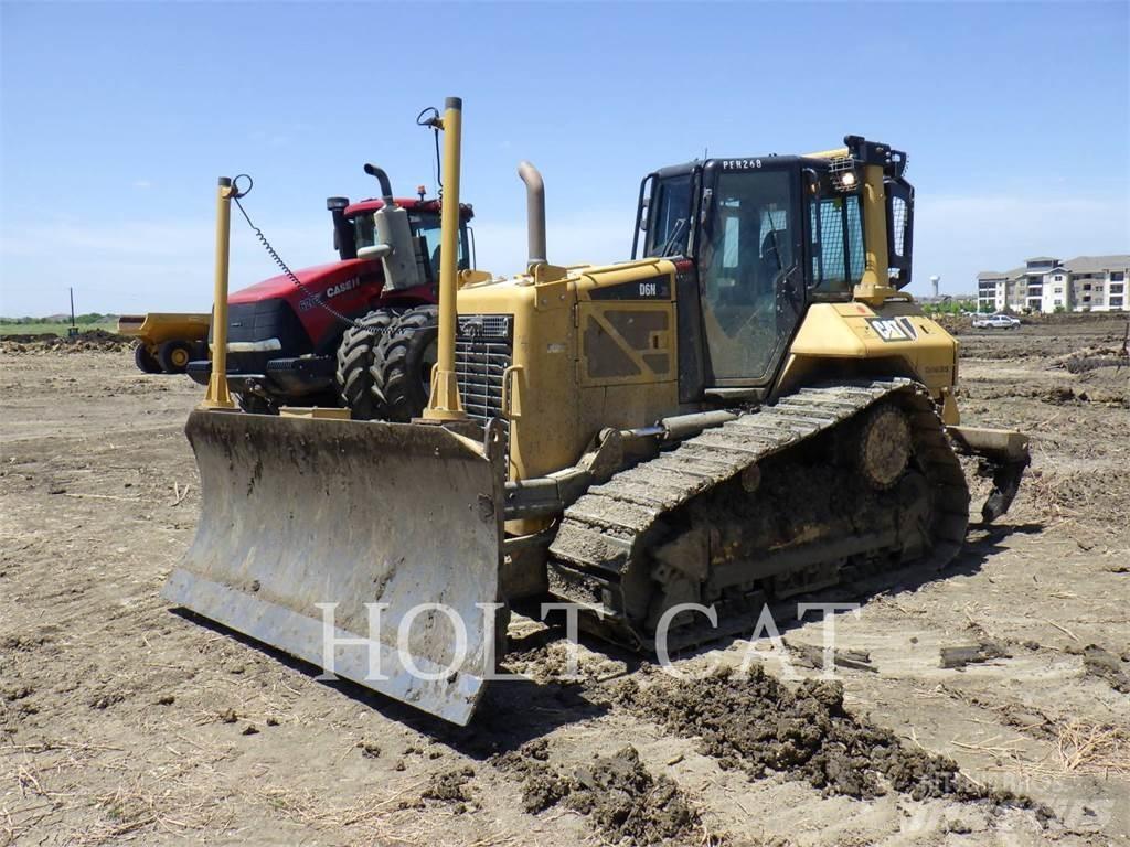 CAT D6NXL Buldožeri gusjeničari