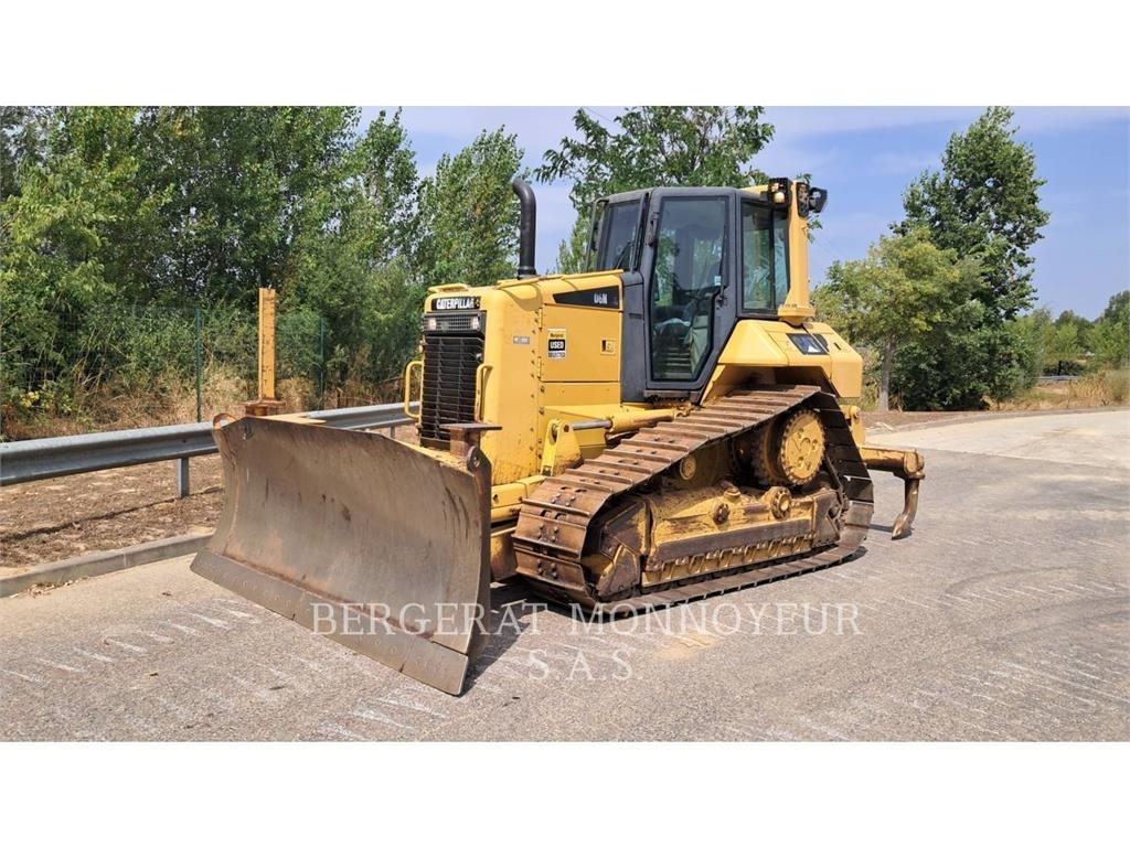 CAT D6NXL Buldožeri gusjeničari
