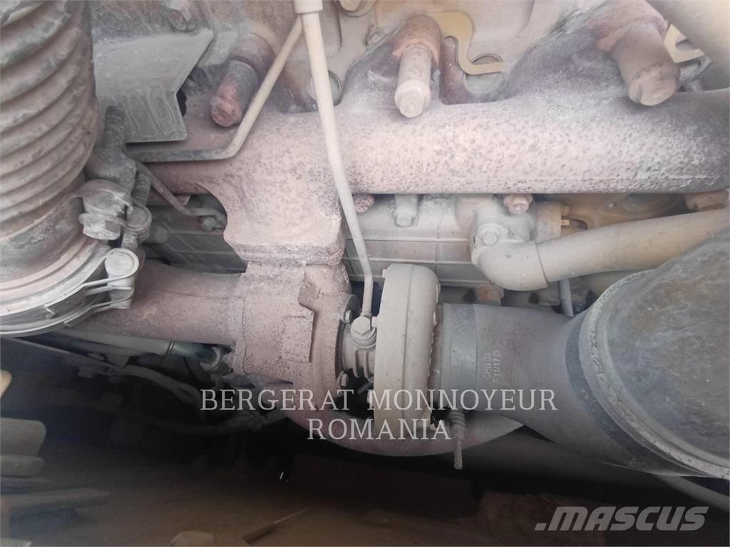 CAT D6NXL Buldožeri gusjeničari