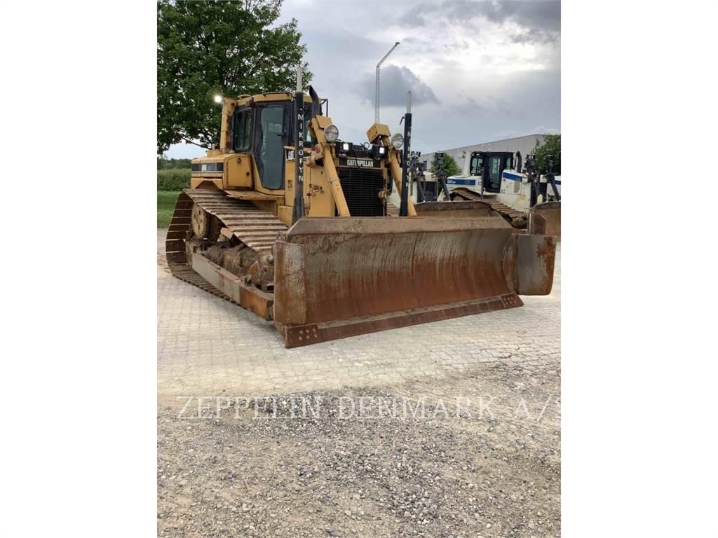CAT D6R Buldožeri gusjeničari