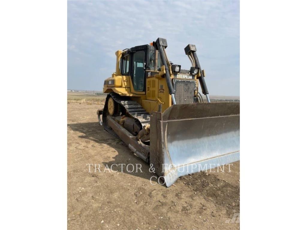 CAT D6R Buldožeri gusjeničari