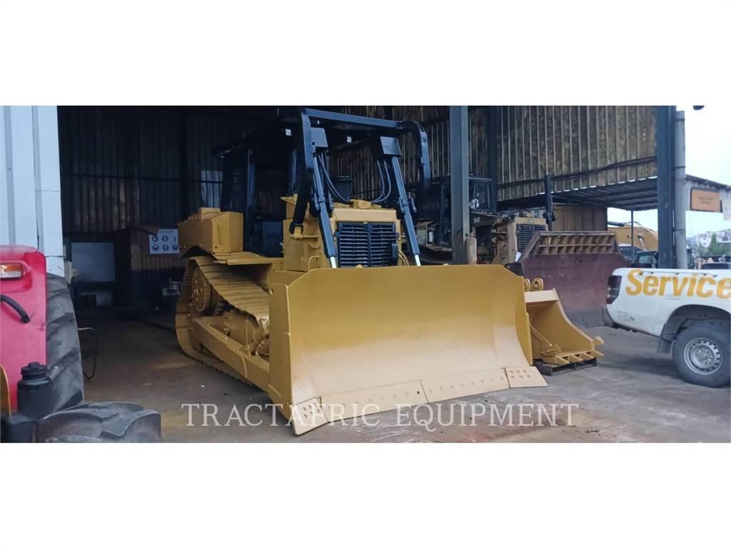 CAT D6R2 Buldožeri gusjeničari