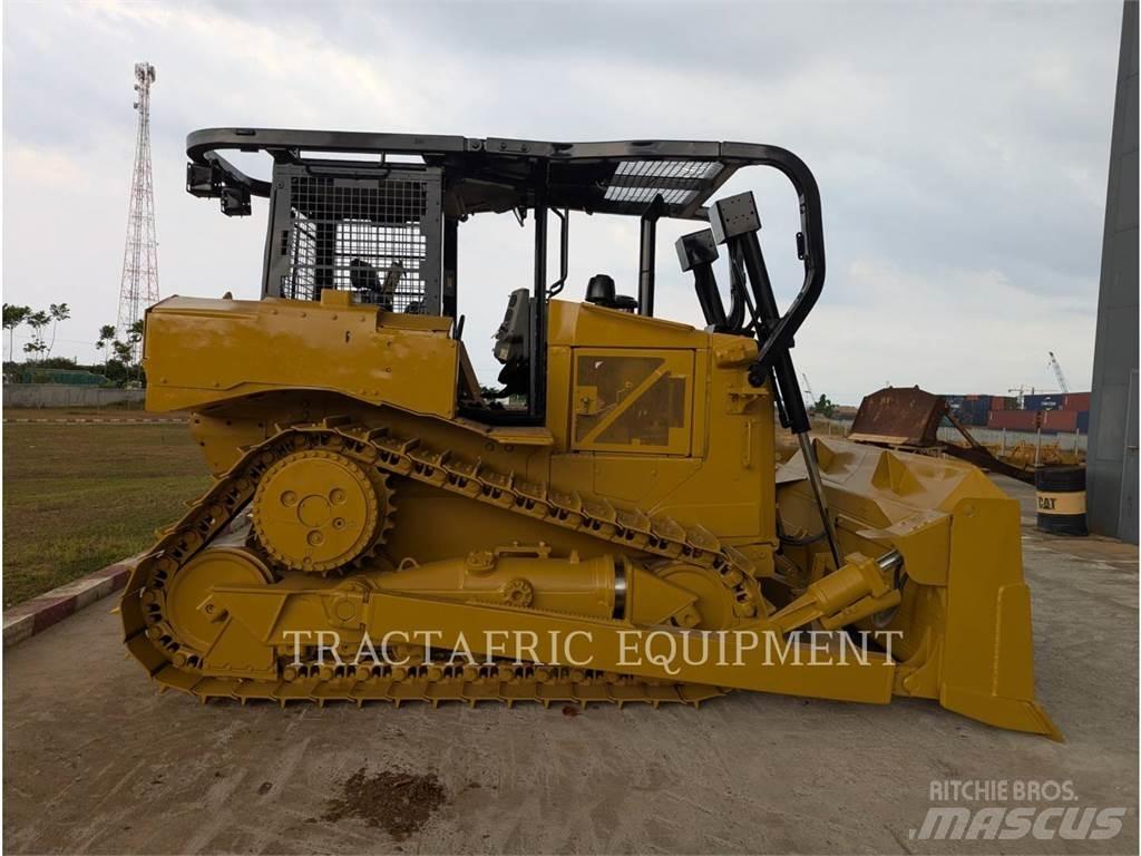 CAT D6R2 Buldožeri gusjeničari