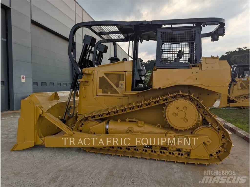 CAT D6R2 Buldožeri gusjeničari
