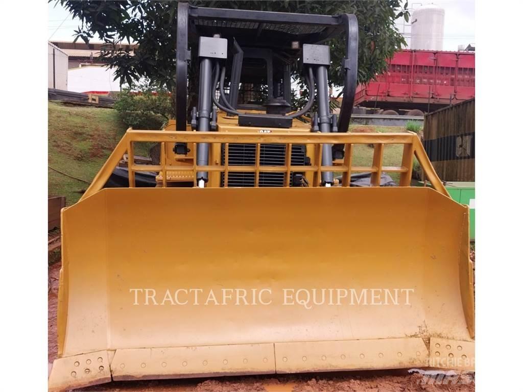 CAT D6R2XL Buldožeri gusjeničari