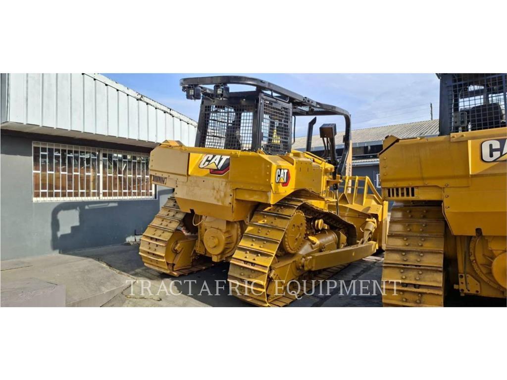 CAT D6R2XL Buldožeri gusjeničari