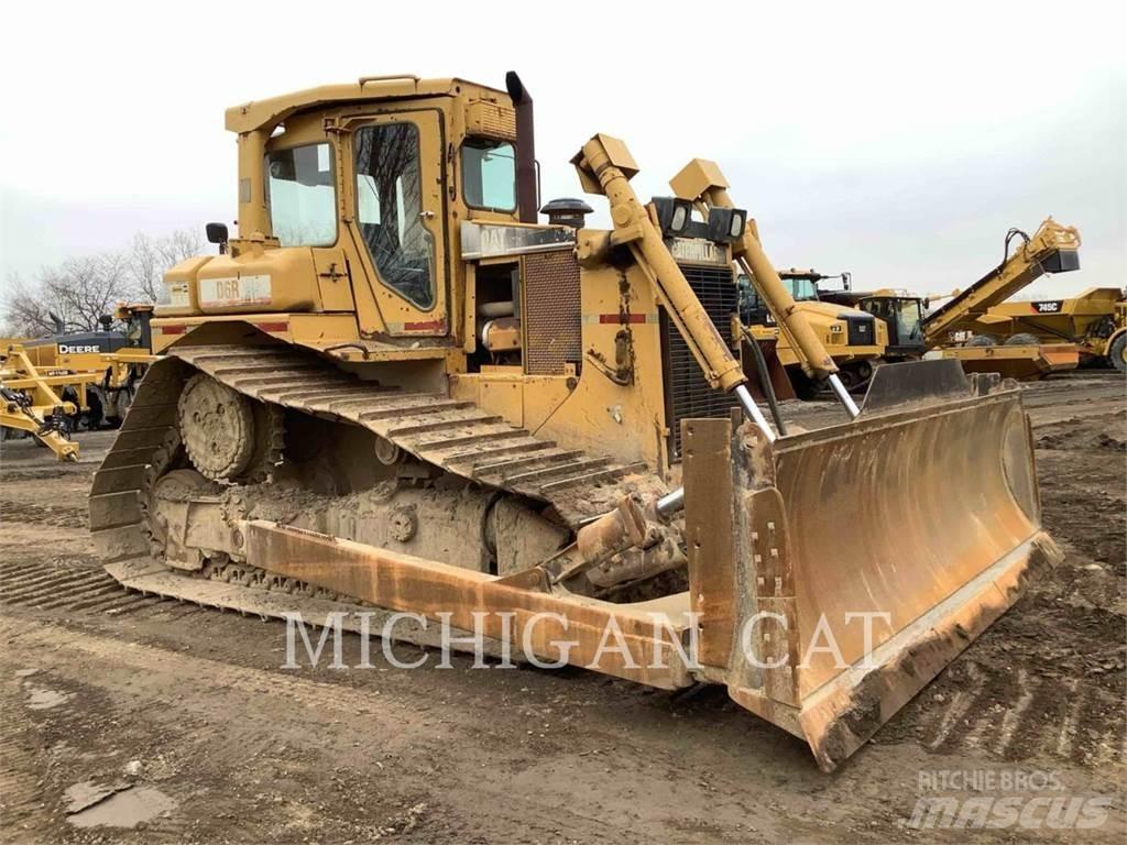 CAT D6RL Buldožeri gusjeničari