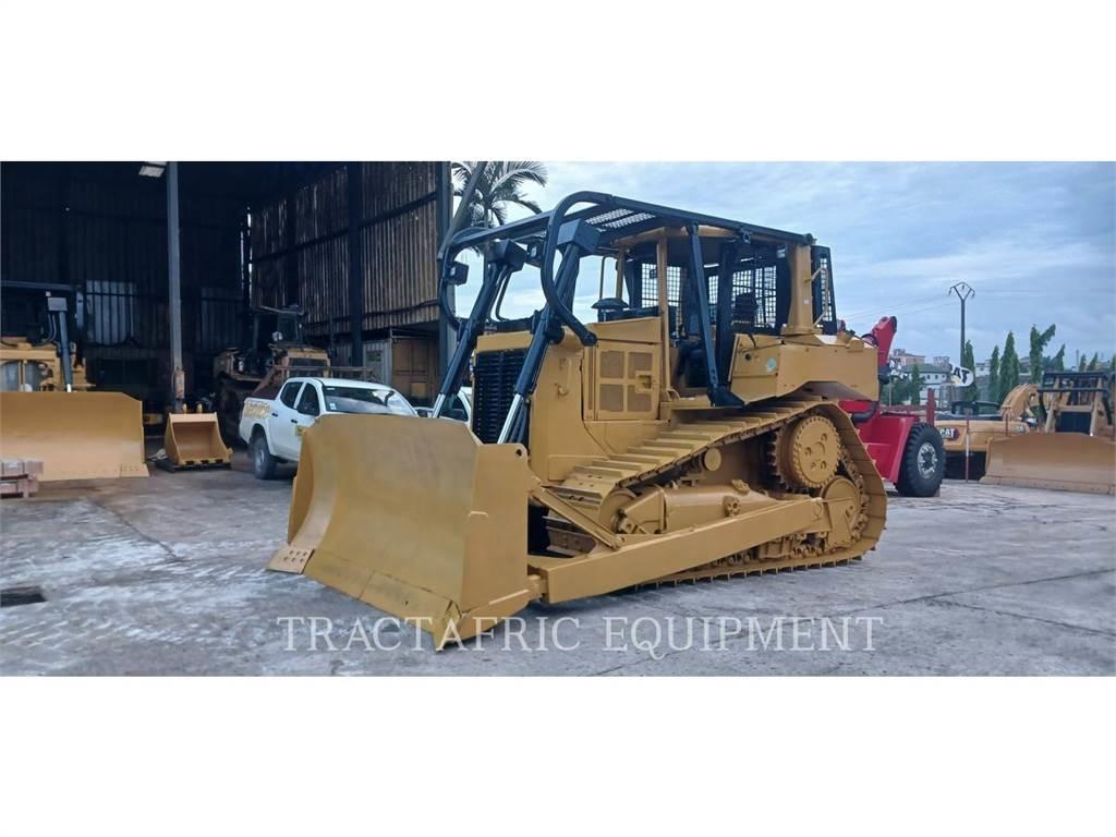 CAT D6RXL Buldožeri gusjeničari