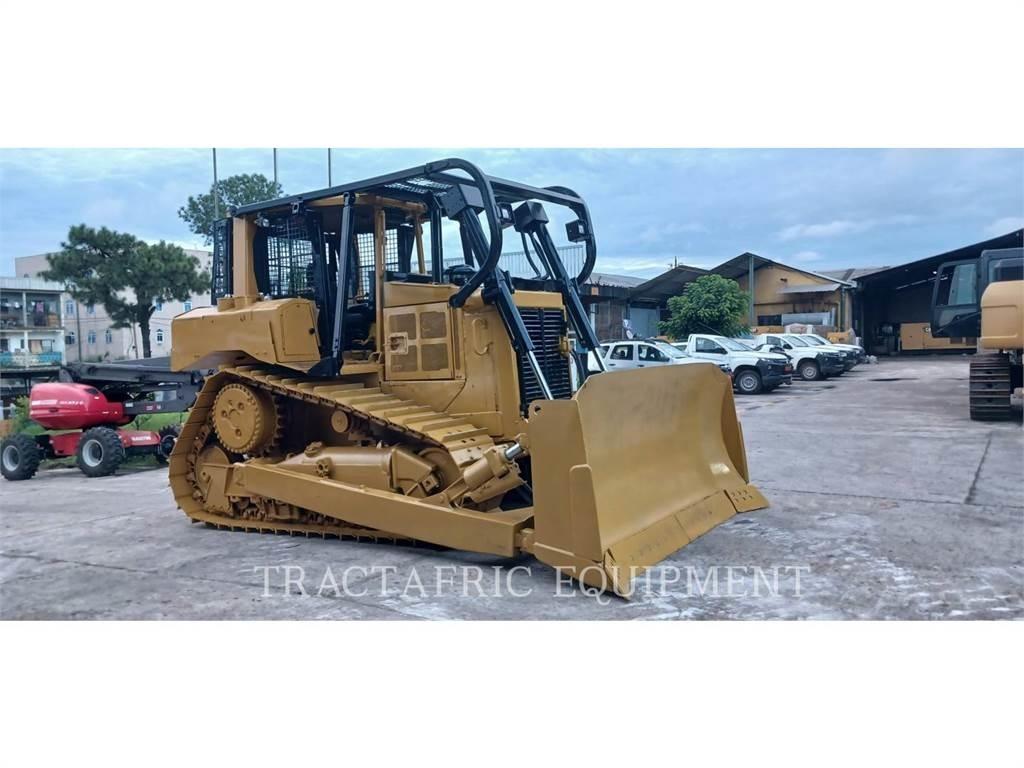 CAT D6RXL Buldožeri gusjeničari