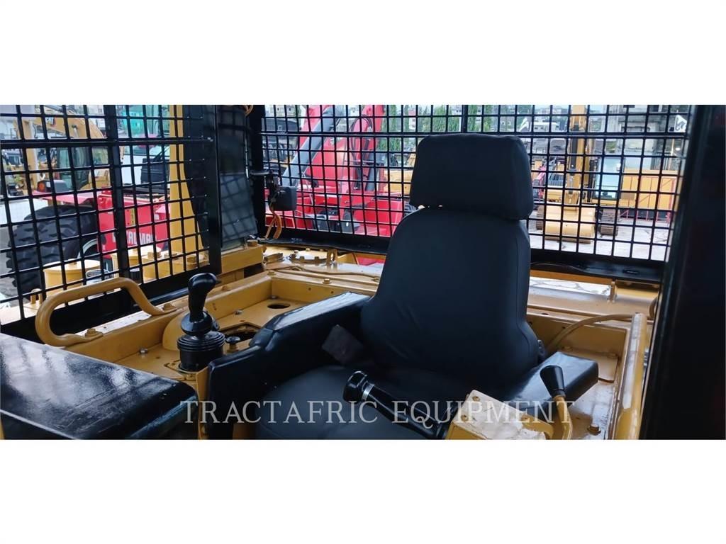 CAT D6RXL Buldožeri gusjeničari