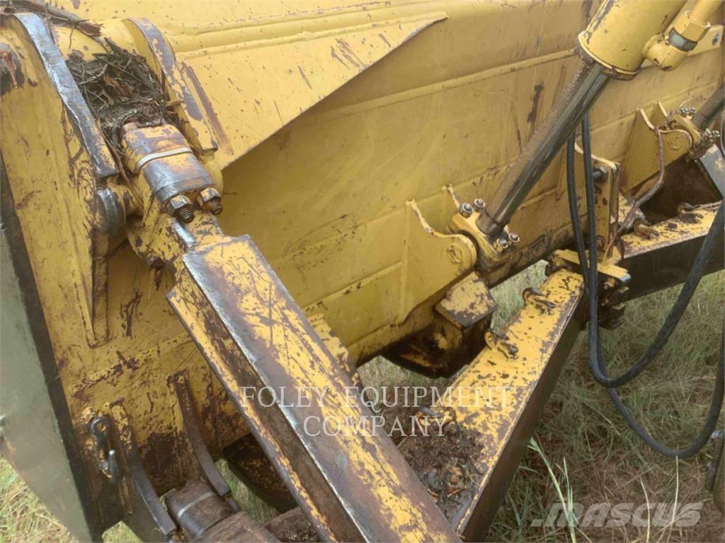 CAT D6RXL Buldožeri gusjeničari