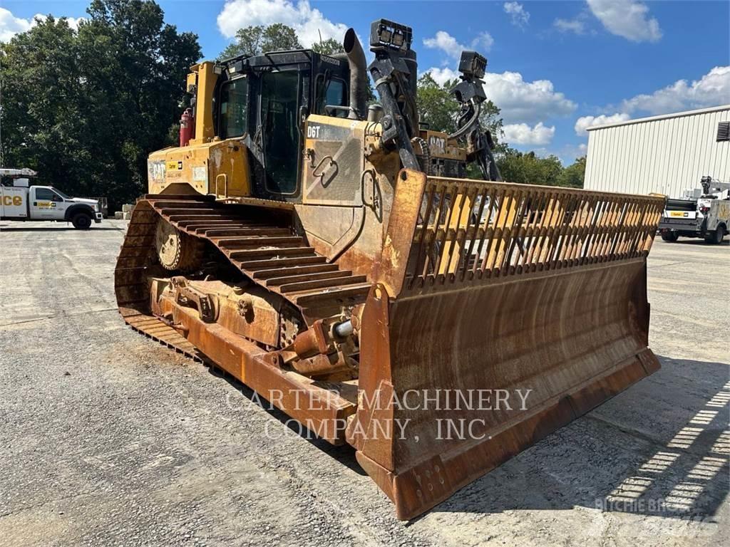 CAT D6T Buldožeri gusjeničari