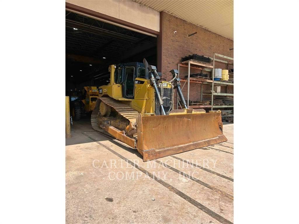 CAT D6T Buldožeri gusjeničari