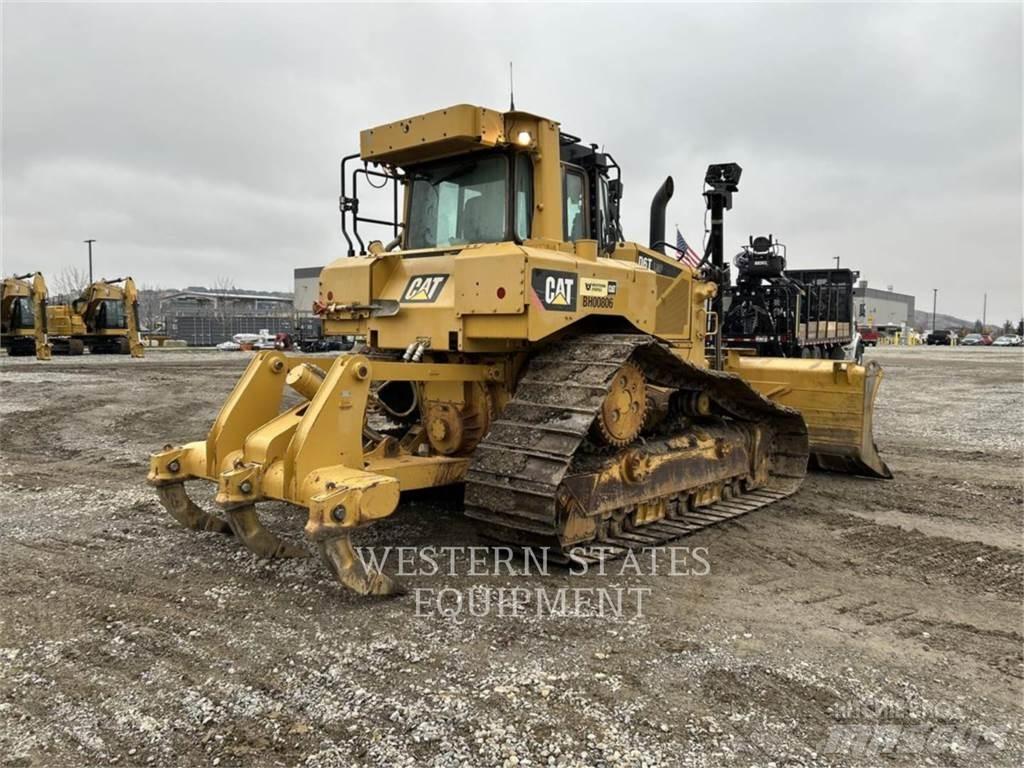 CAT D6T Buldožeri gusjeničari