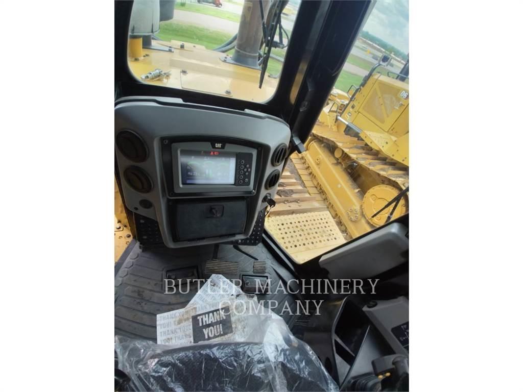 CAT D6T Buldožeri gusjeničari
