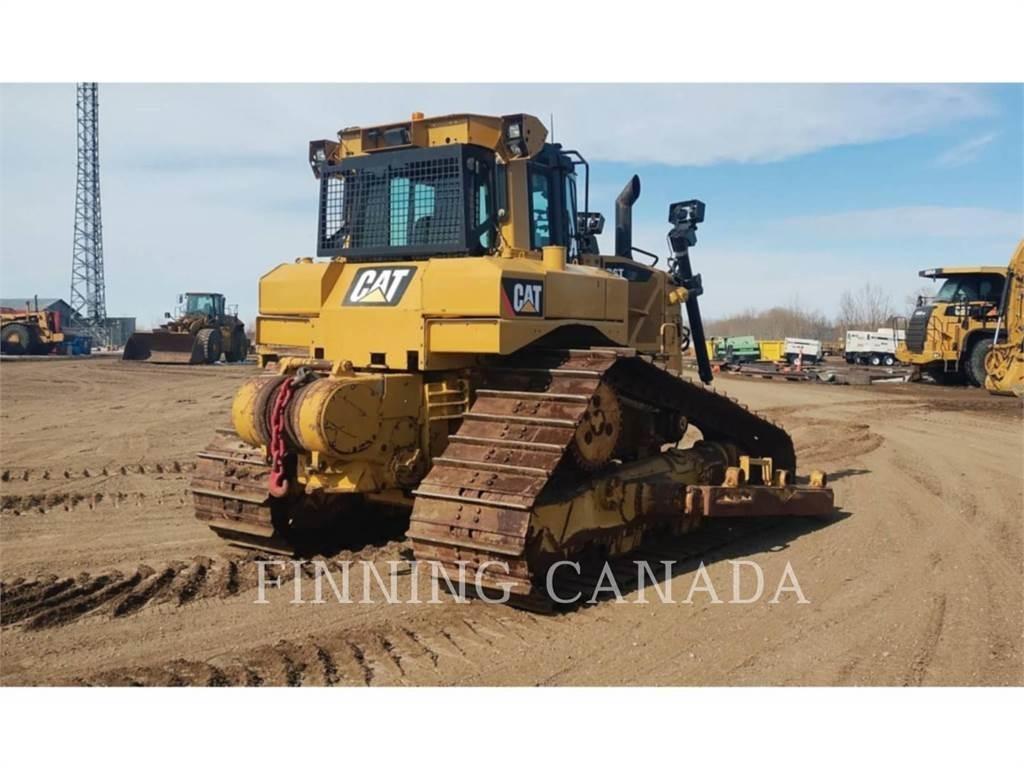 CAT D6T Buldožeri gusjeničari