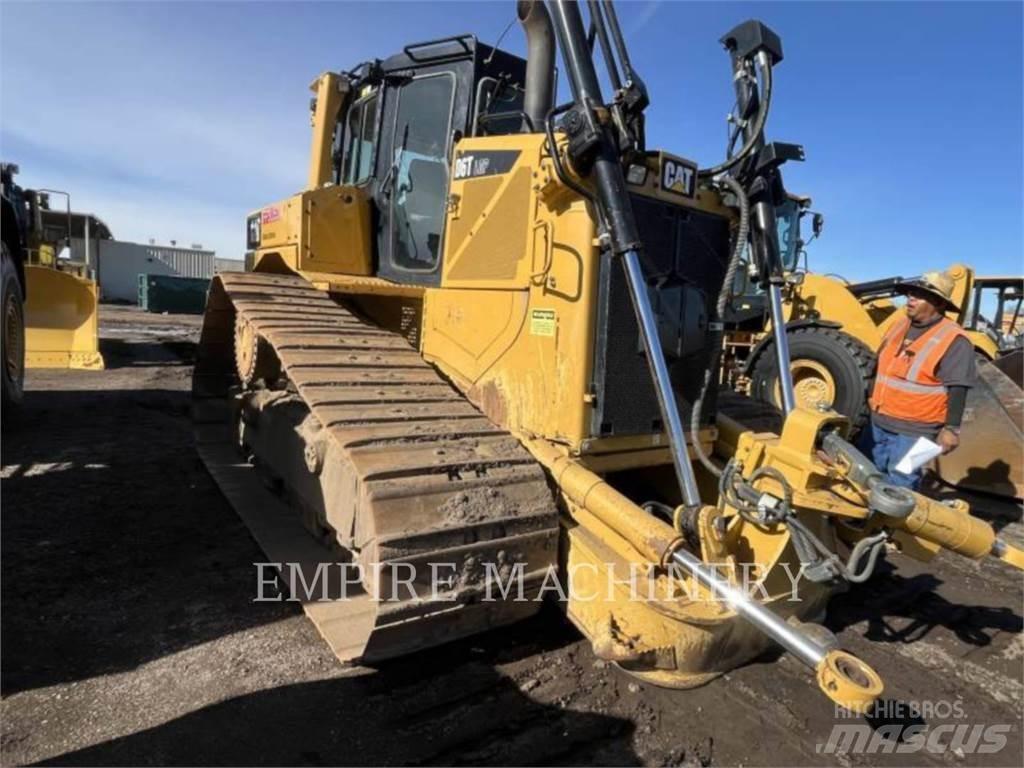 CAT D6T LGP Buldožeri gusjeničari