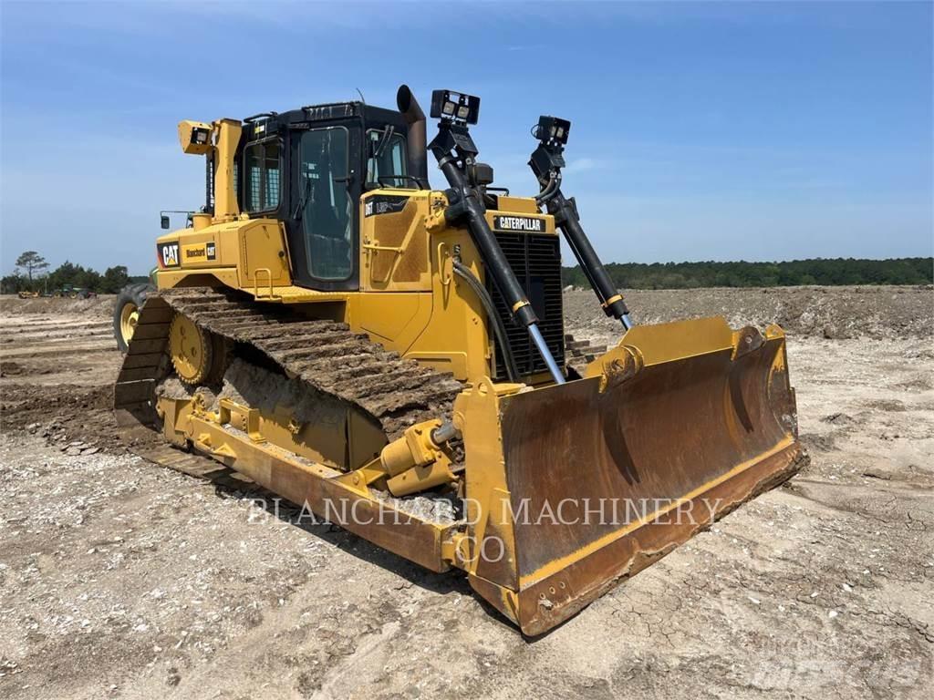 CAT D6T LGP Buldožeri gusjeničari