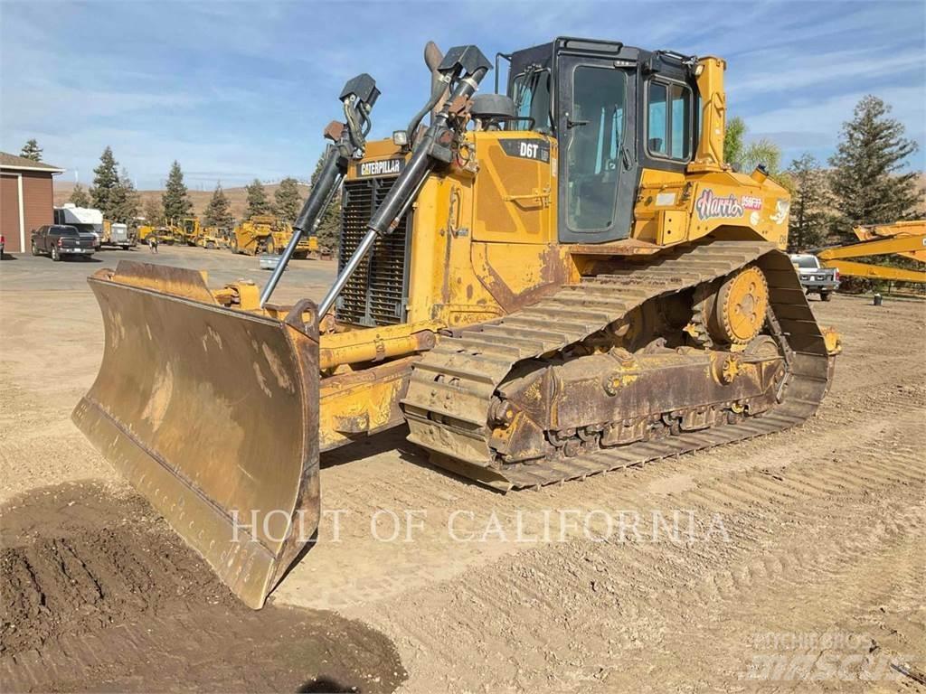 CAT D6T LGP VP Buldožeri gusjeničari