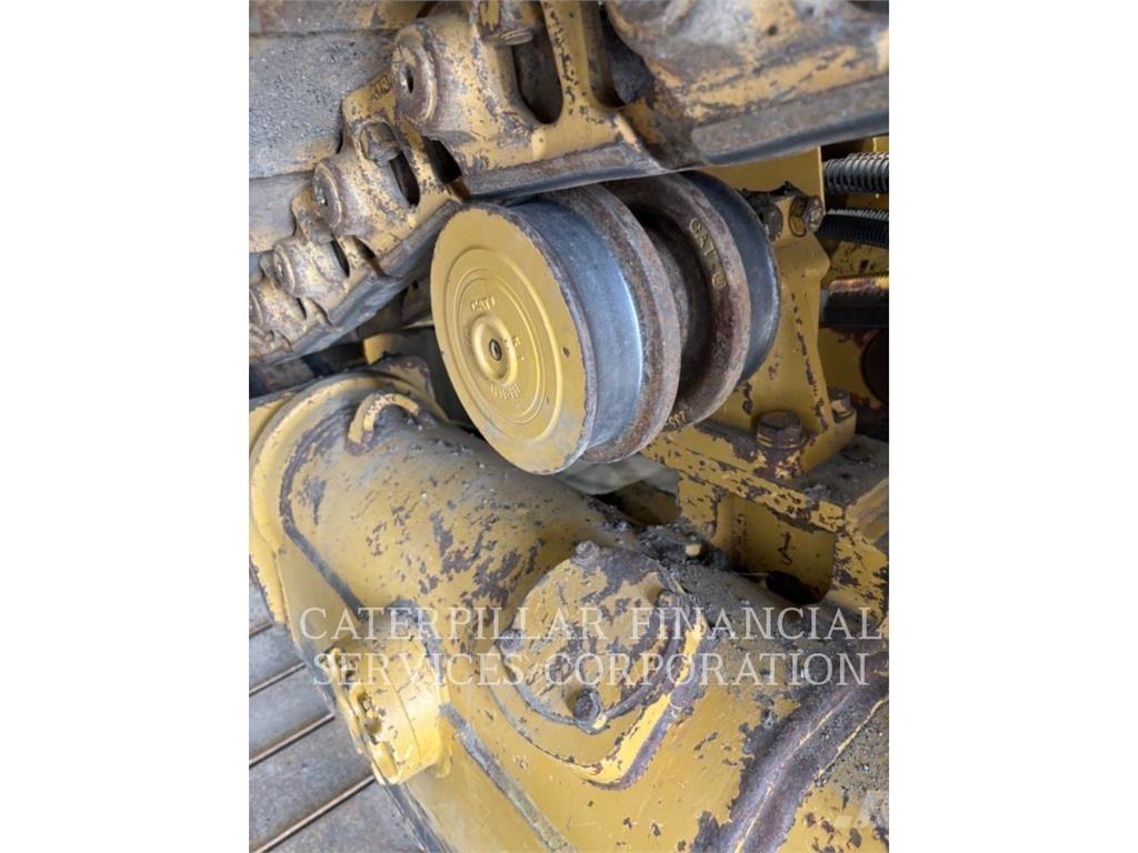 CAT D6T LGP VPAT Buldožeri gusjeničari