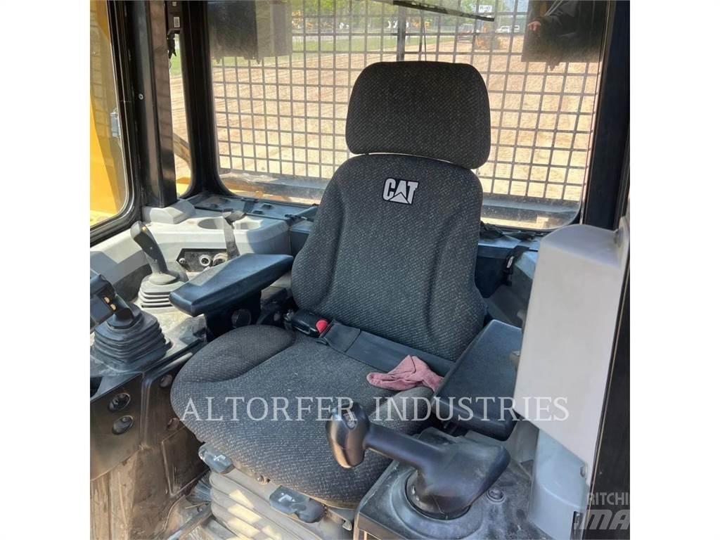 CAT D6T LGPPAT Buldožeri gusjeničari