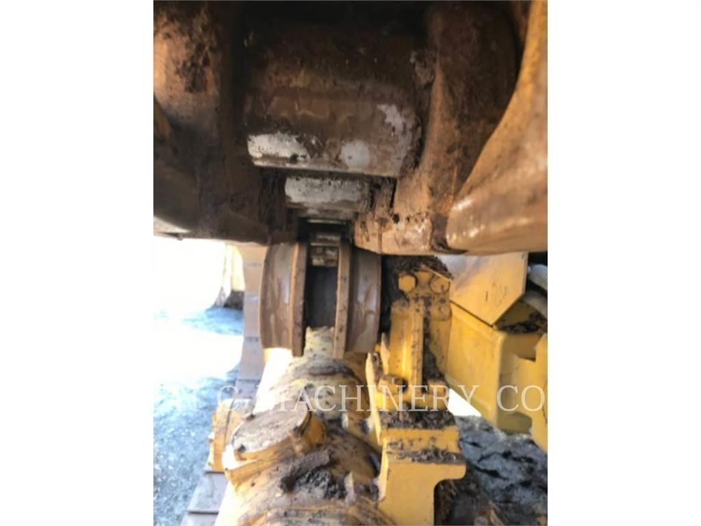 CAT D6T LGPVP Buldožeri gusjeničari