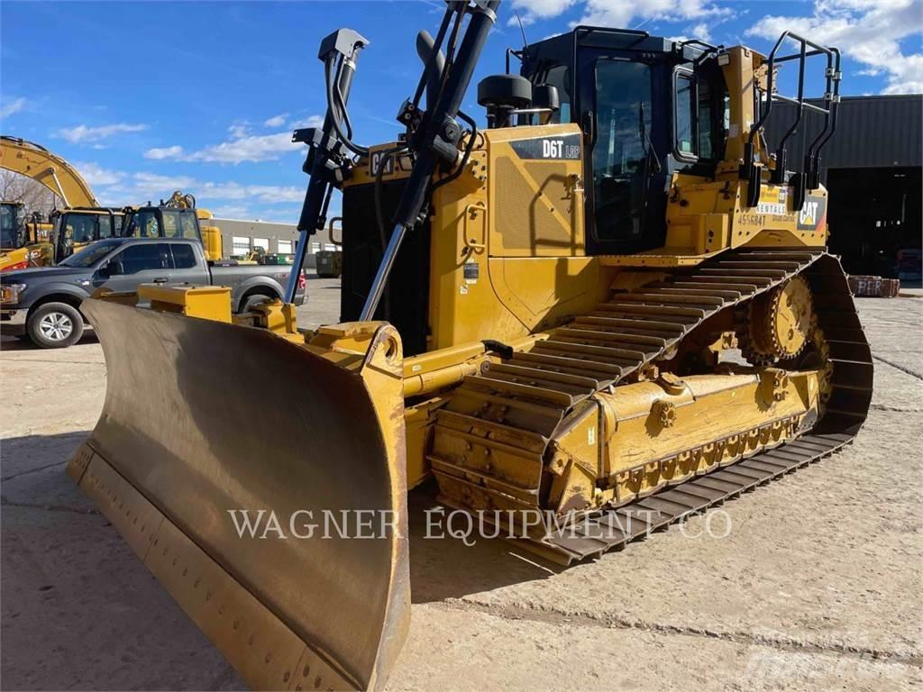 CAT D6T LGPVPT Buldožeri gusjeničari