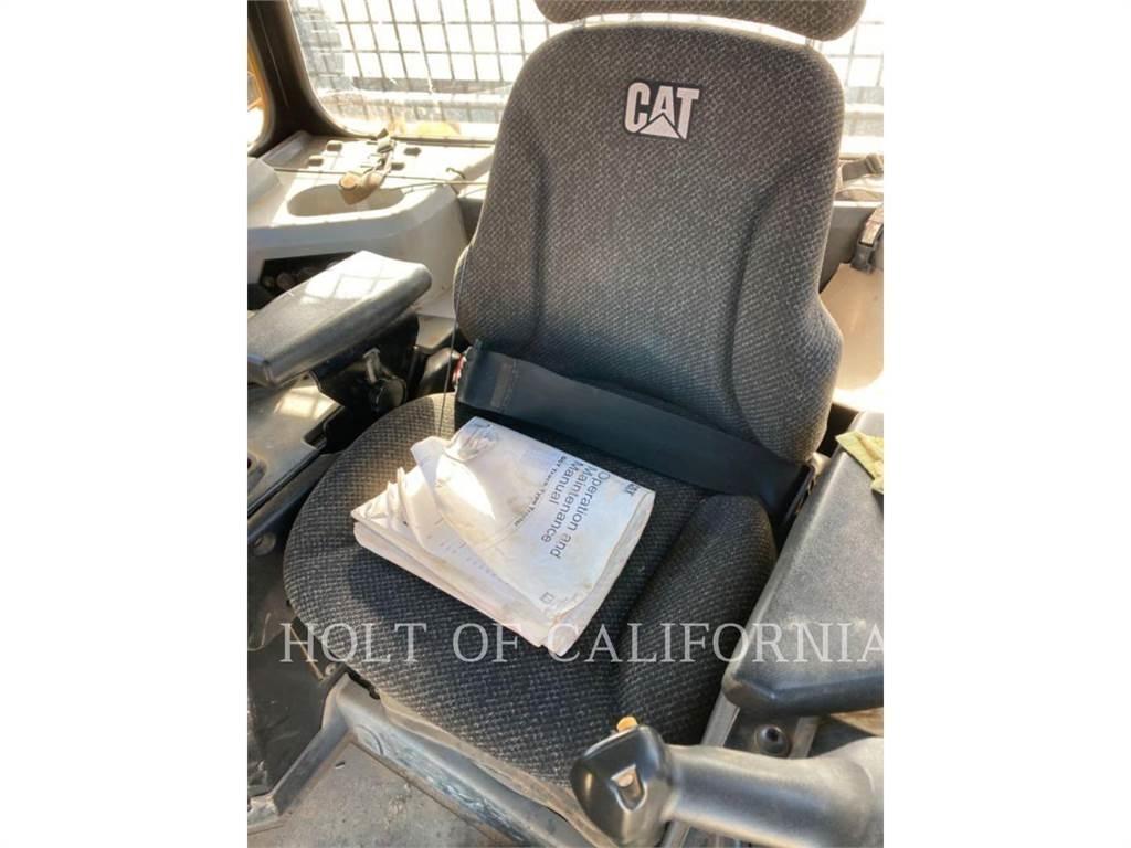 CAT D6T XL Buldožeri gusjeničari