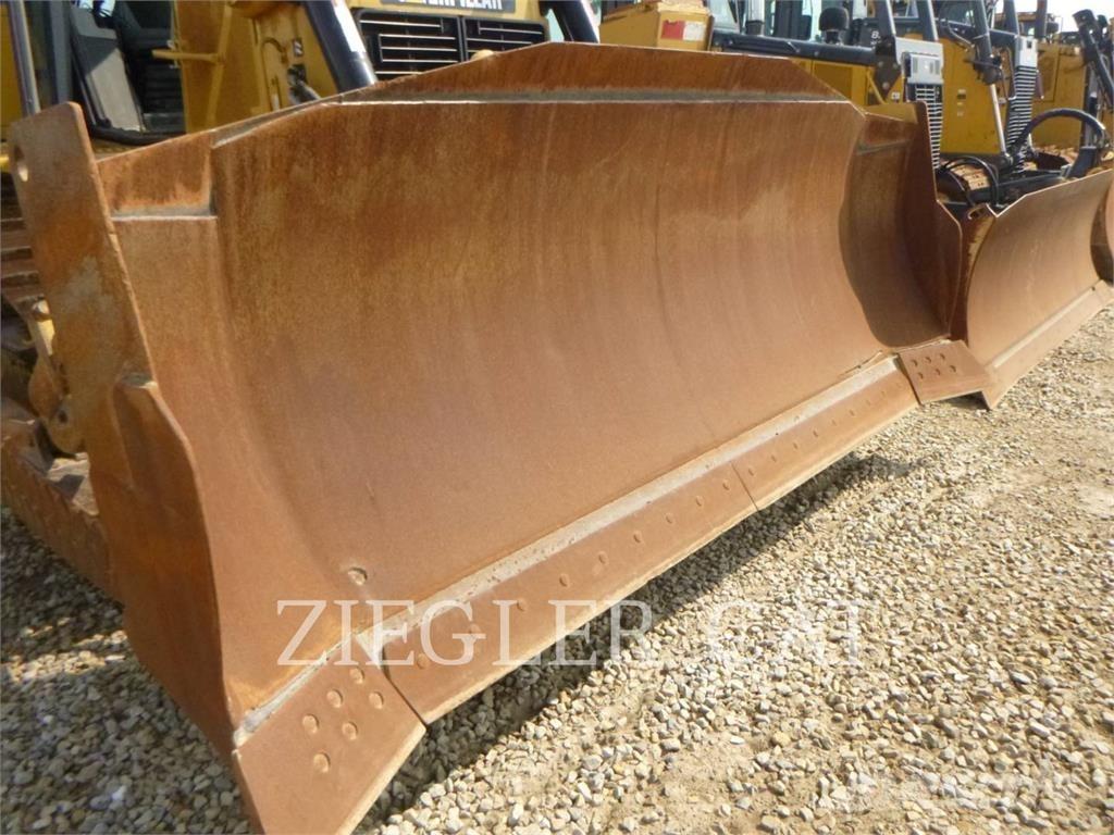 CAT D6T XW Buldožeri gusjeničari