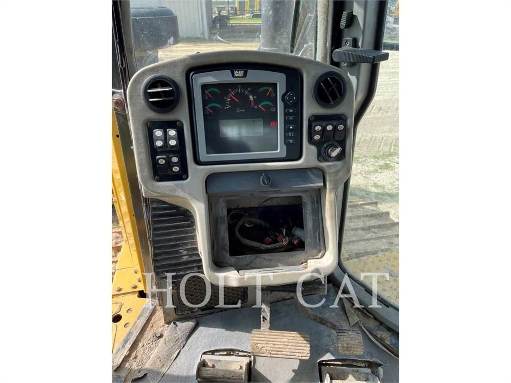 CAT D6T XWVPRI Buldožeri gusjeničari