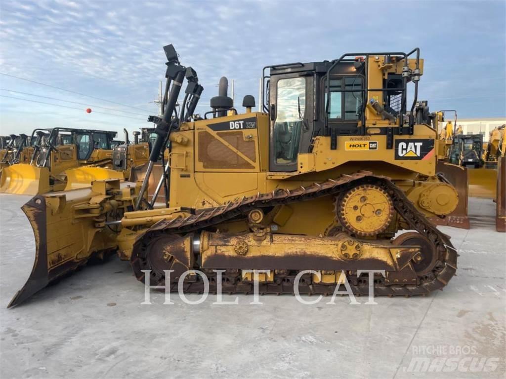 CAT D6T XWVPWI Buldožeri gusjeničari