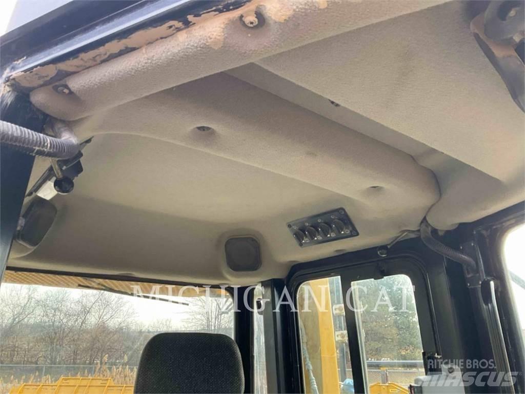 CAT D6TL AHZ24F Buldožeri gusjeničari