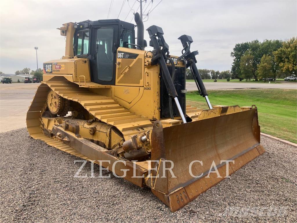 CAT D6TLGP Buldožeri gusjeničari
