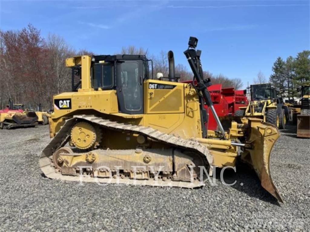 CAT D6TVP Buldožeri gusjeničari