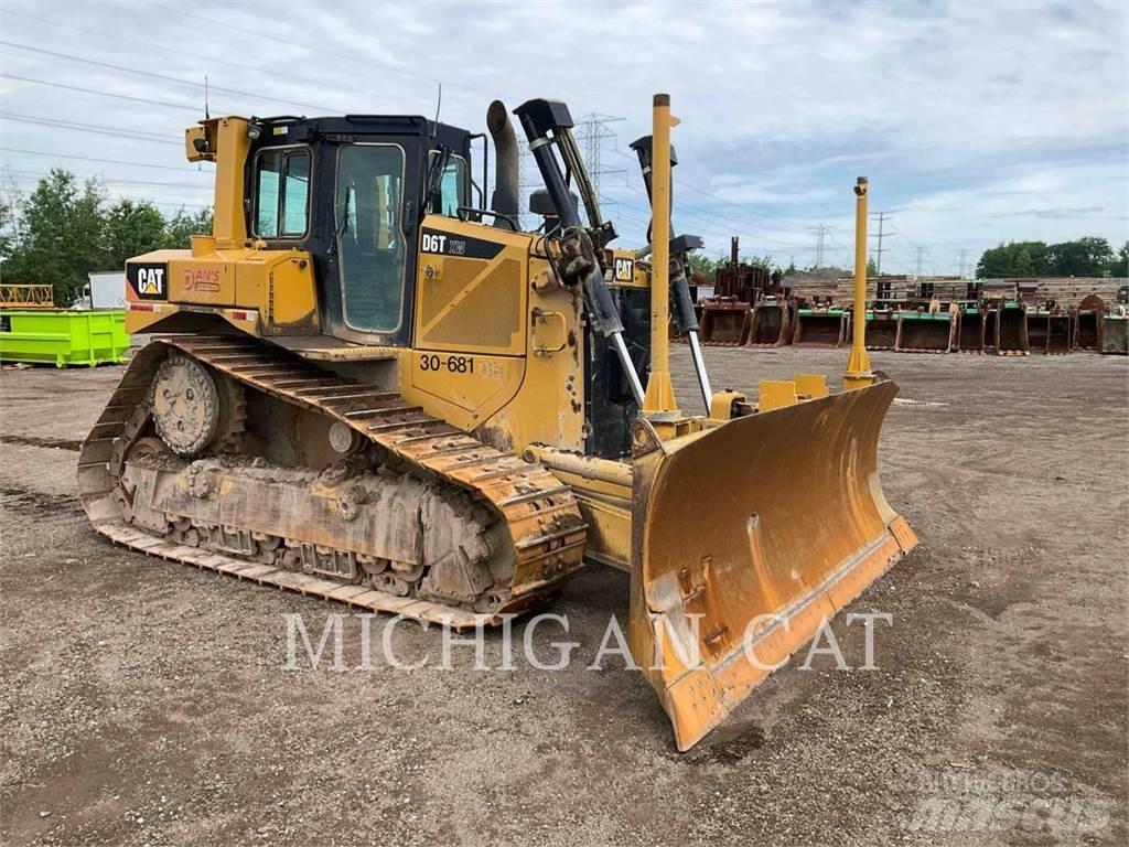 CAT D6TXW VZ24F Buldožeri gusjeničari