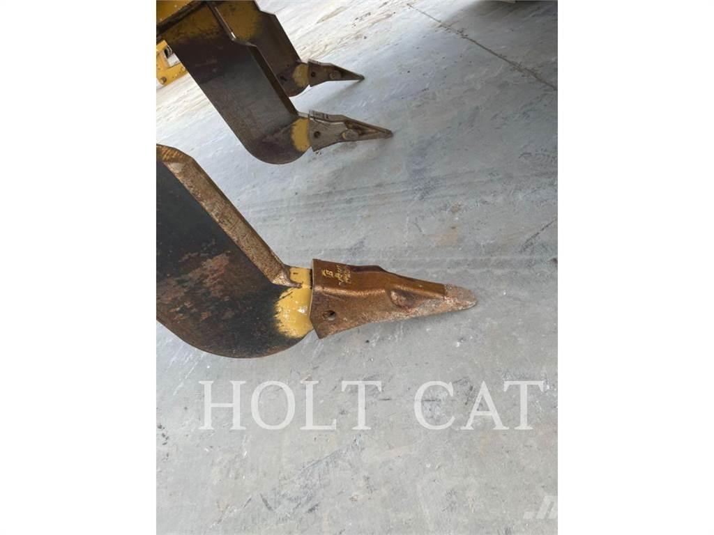 CAT D6XELGPVP3 Buldožeri gusjeničari