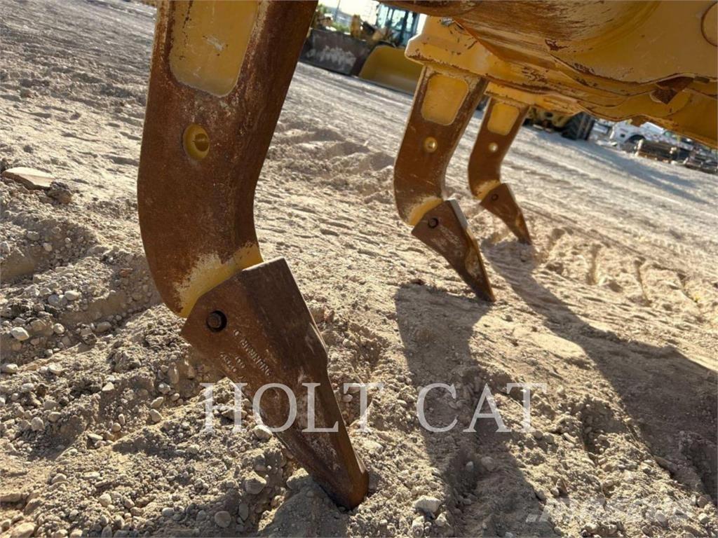 CAT D6XELGPVP3 Buldožeri gusjeničari