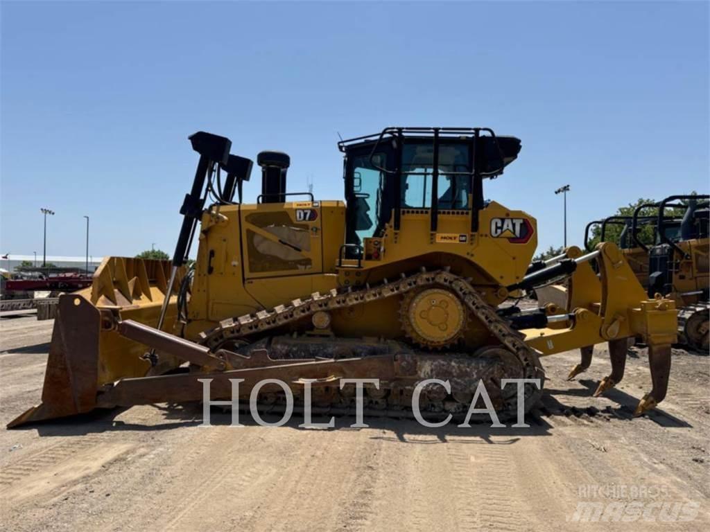 CAT D7 Buldožeri gusjeničari