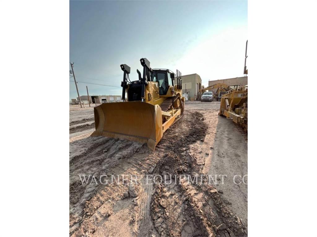 CAT D7 Buldožeri gusjeničari