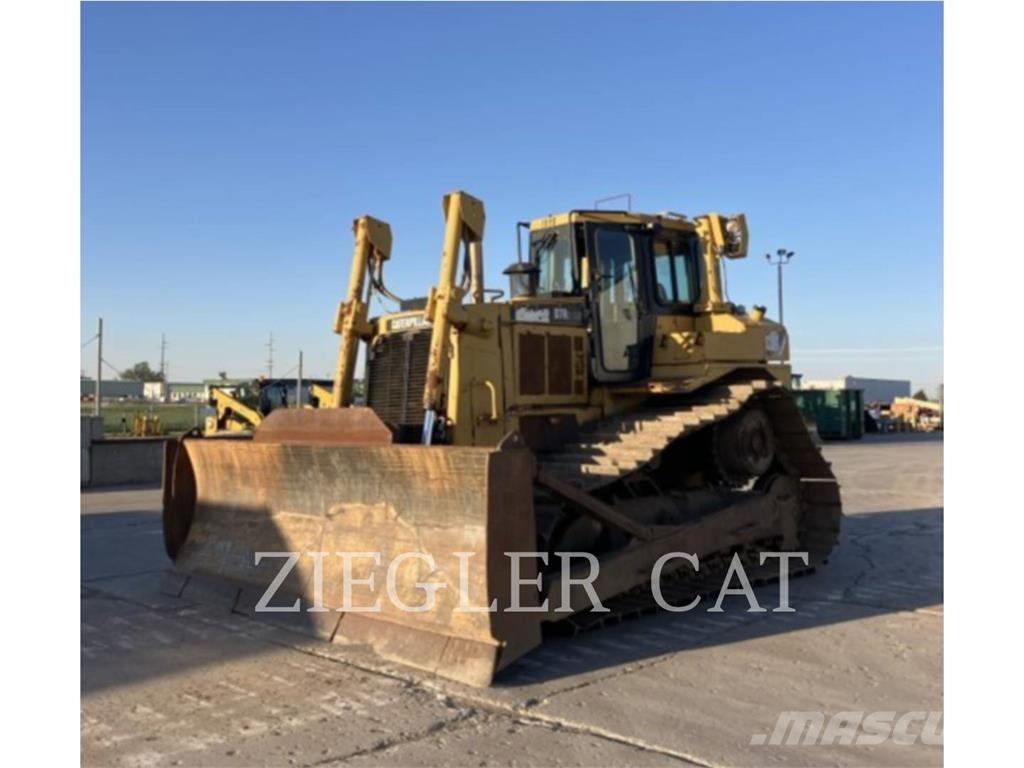 CAT D7R Buldožeri gusjeničari