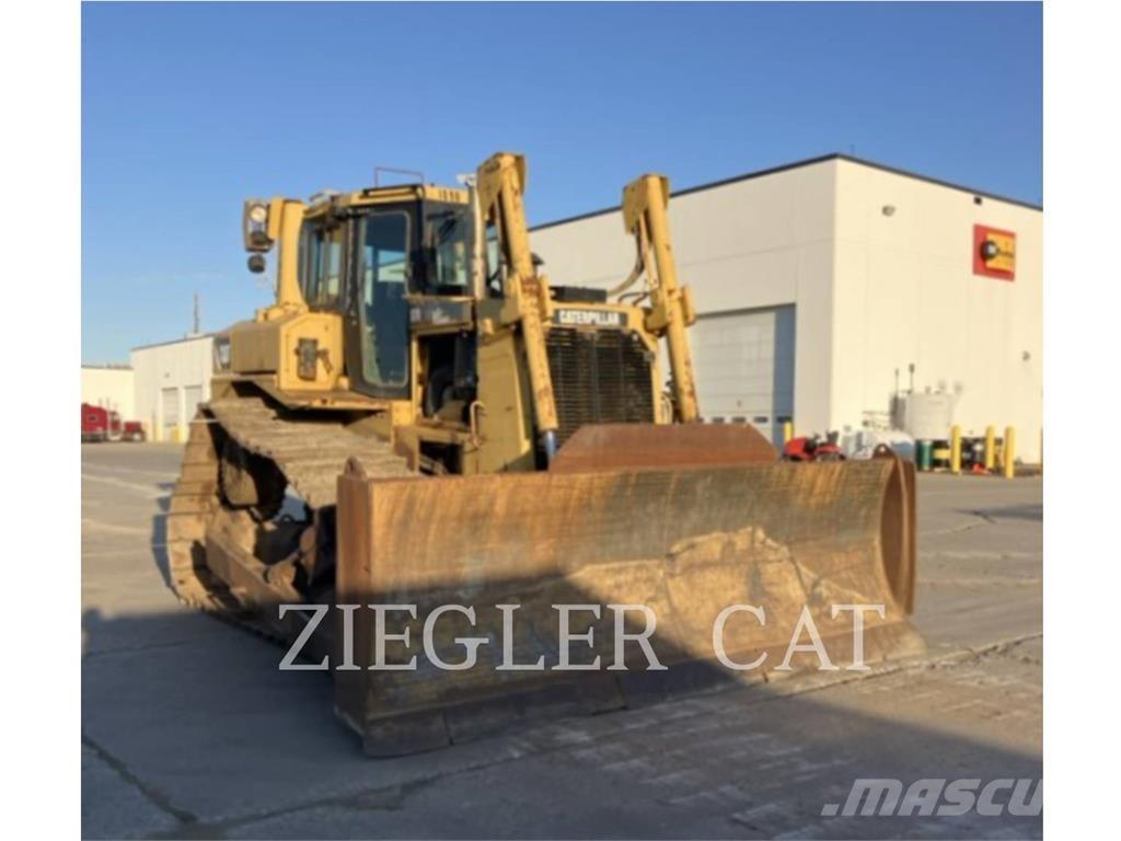 CAT D7R Buldožeri gusjeničari
