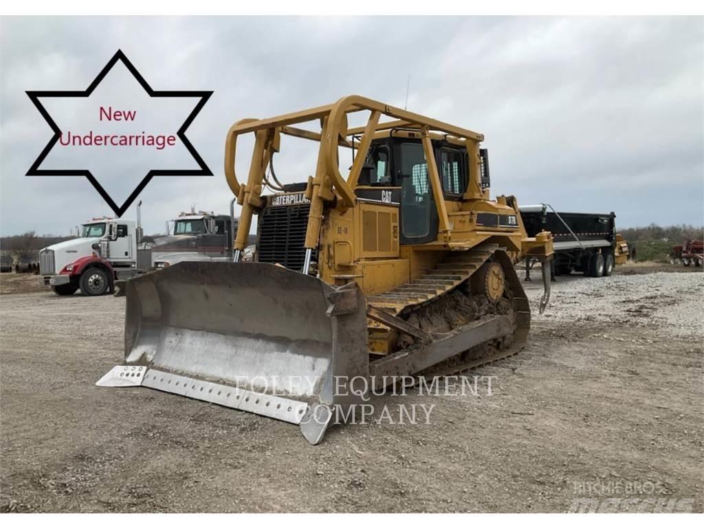 CAT D7RII Buldožeri gusjeničari