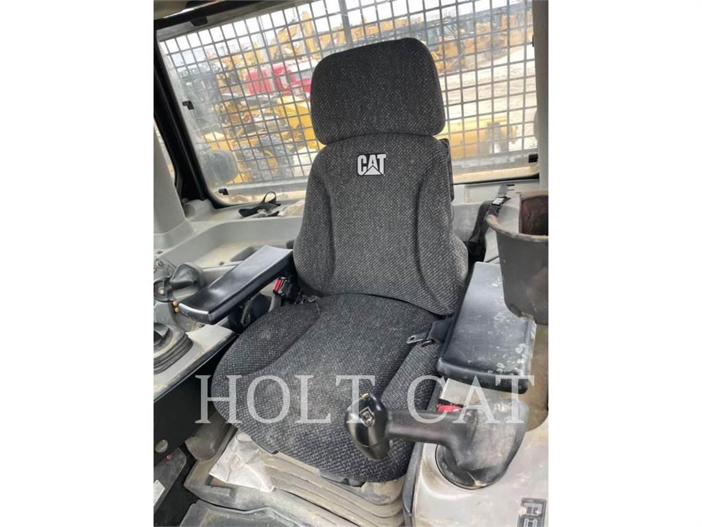 CAT D8 Buldožeri gusjeničari