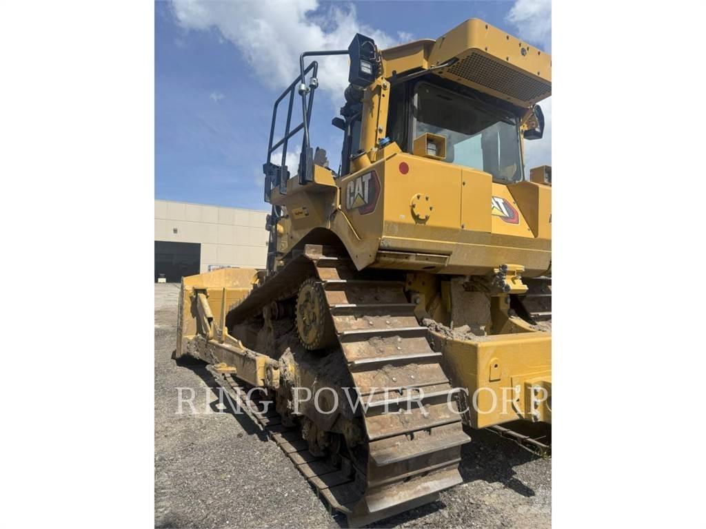 CAT D8 Buldožeri gusjeničari