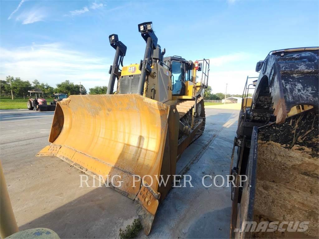 CAT D8 Buldožeri gusjeničari
