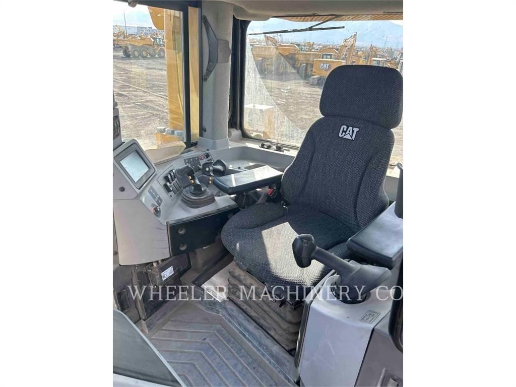 CAT D8 SU Buldožeri gusjeničari